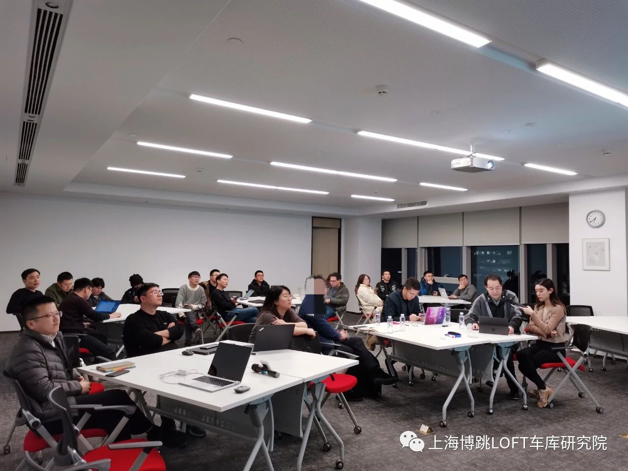 四平杭州LOFT车库专题会